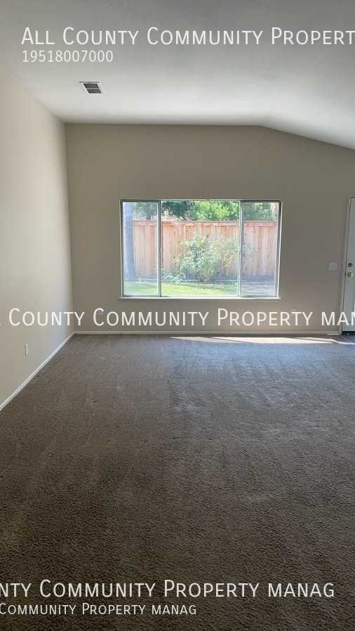 31697 Loma Linda Rd - Photo 5 of 28