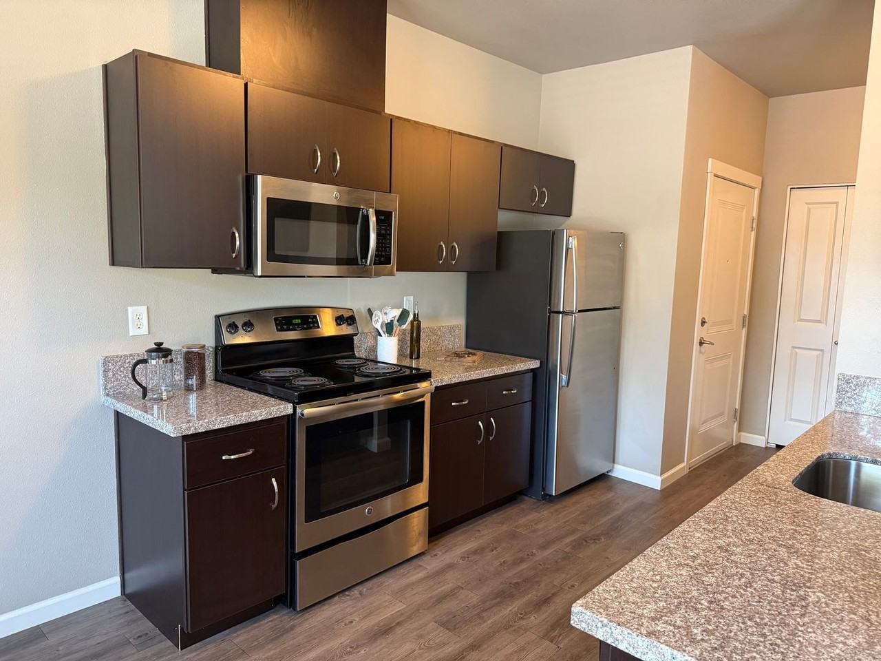 Now Leasing at The Lodges in Lebanon - Photo 2 of 41