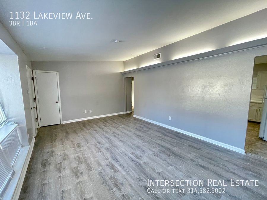 1132 Lakeview Ave - Photo 2 of 17