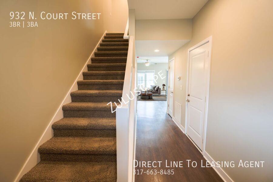 932 N Court St - Photo 2 of 13