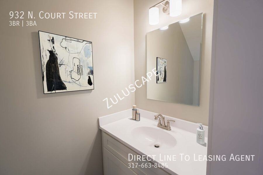 932 N Court St - Photo 3 of 13