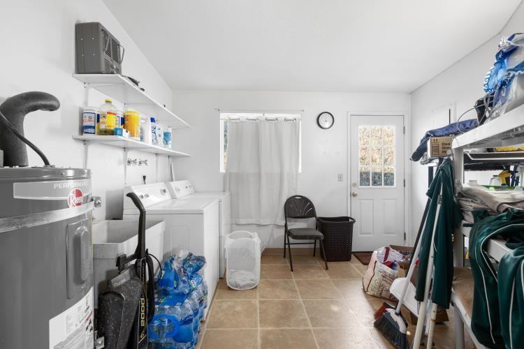 3242 W Griffin Creek Rd #NA - Photo 5 of 34