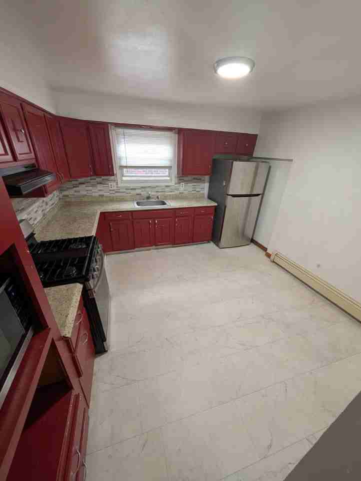 14 Cuozzo St #1 - Photo 5 of 14