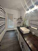 featured image of 2142 Blackstone Landing Dr