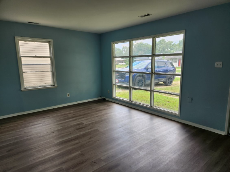 16 Delores Dr - Photo 4 of 9