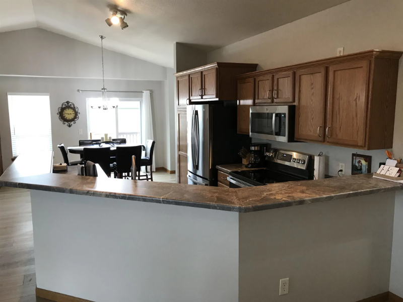 5909 Ryan St - Photo 2 of 21