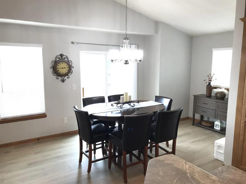 5909 Ryan St - Photo 3 of 21