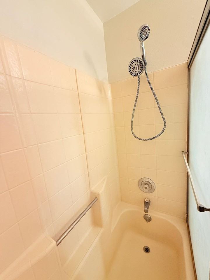 3361 Ocean Boulevard - Photo 6 of 13