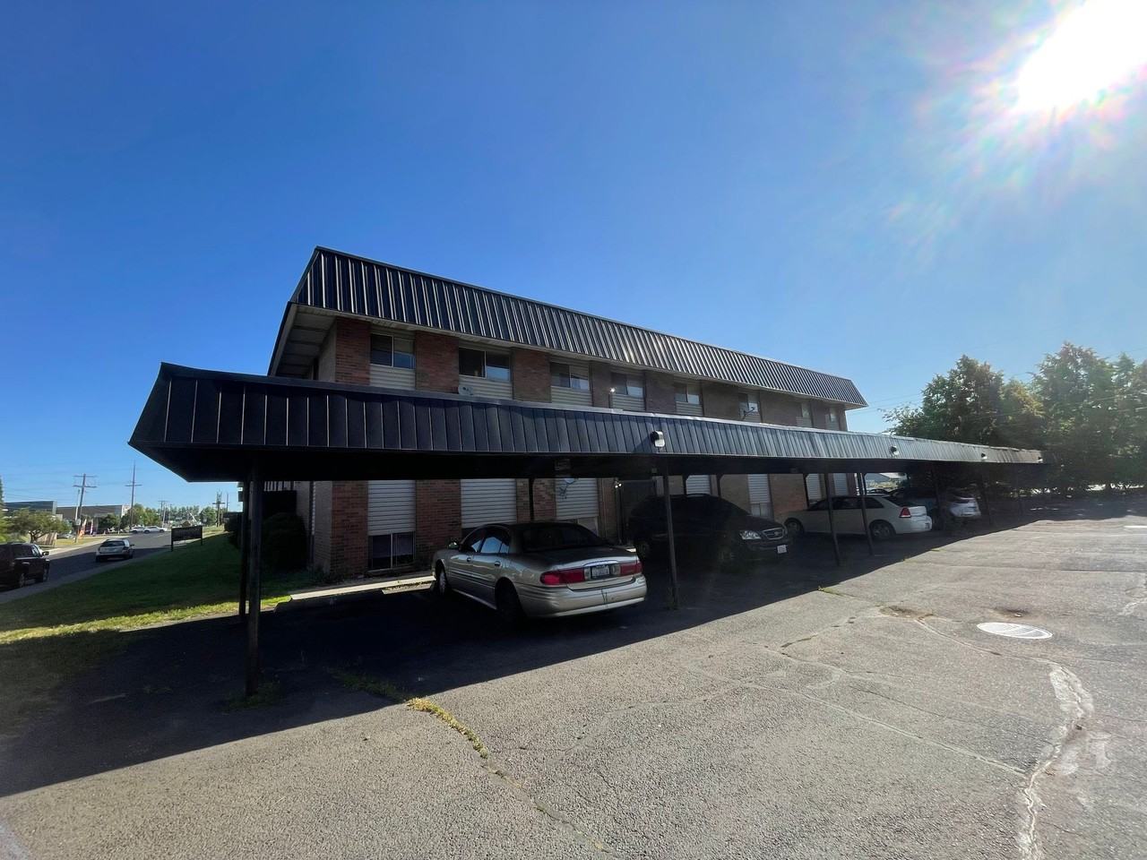 Alexan Court Apartments - Photo 3 of 10