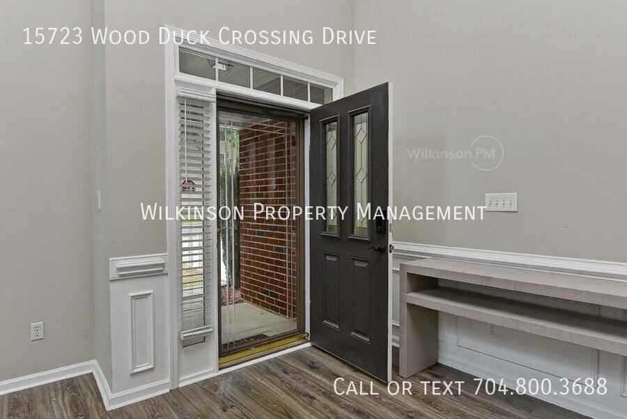 15723 Wood Duck Crossing Dr - Photo 3 of 47