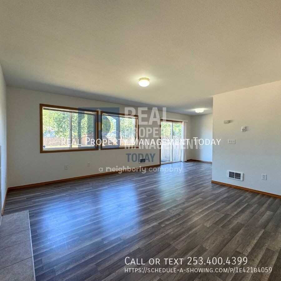 427 175th St S - Photo 3 of 17