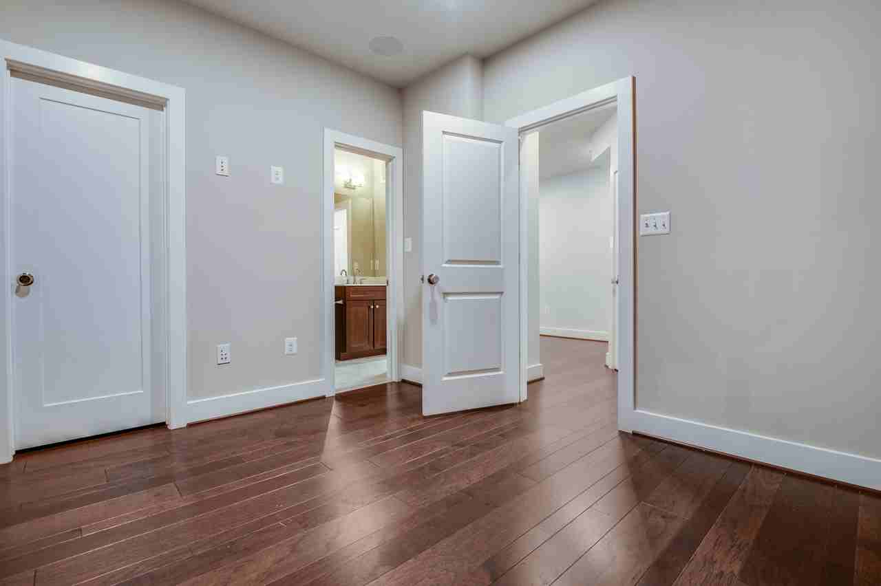 7229 Georgia Ave Nw #A - Photo 5 of 12