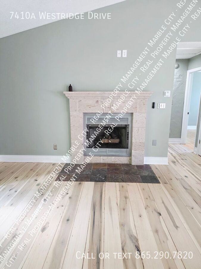 7410 Westridge Dr Apt A - Photo 3 of 50