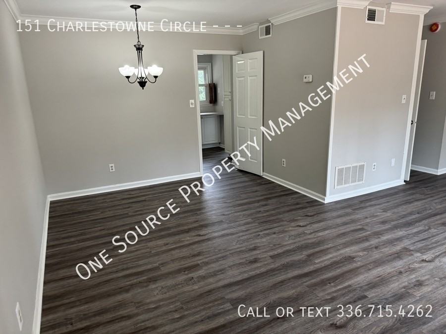 151 Charlestowne Circle Southwest - Photo 4 of 34