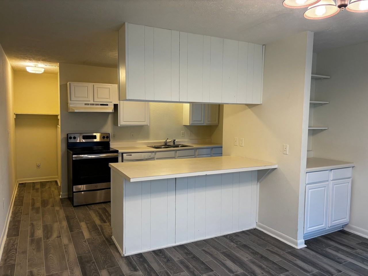 740 740 Vicki Dr - 740 B - Photo 2 of 20