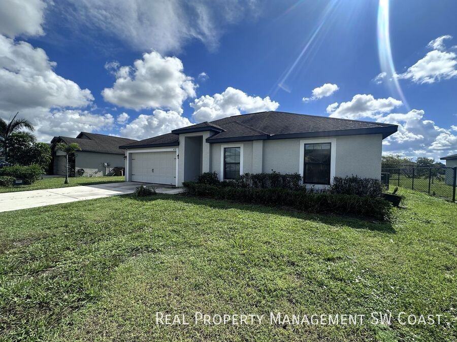 438 Shadow Lakes Drive - Photo 6 of 19