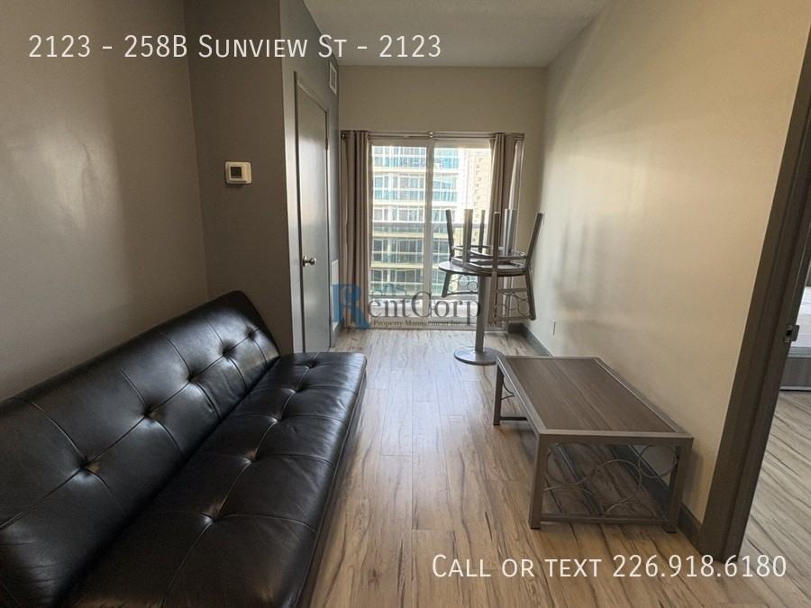 258B 258b Sunview St #2123