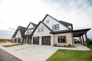 1011 North Westyn Loop - Photo 1 of 1