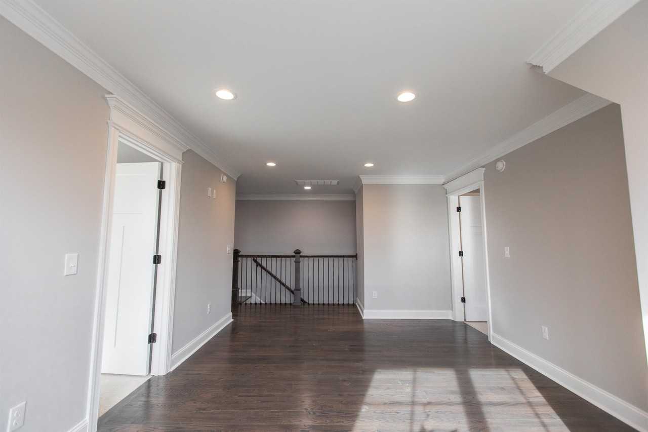 1011 North Westyn Loop - Photo 4 of 19