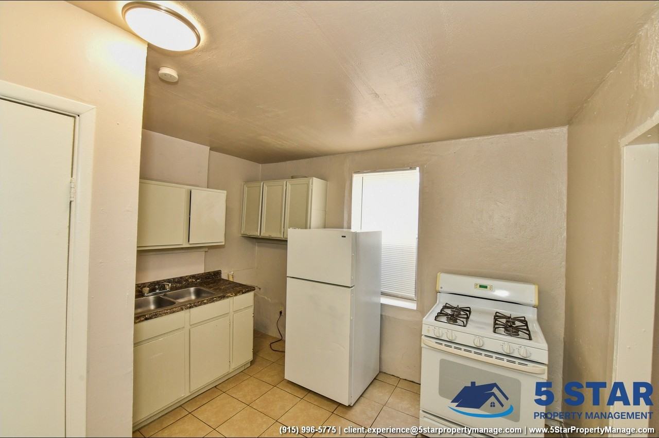 908 Park Street !! - Photo 6 of 20