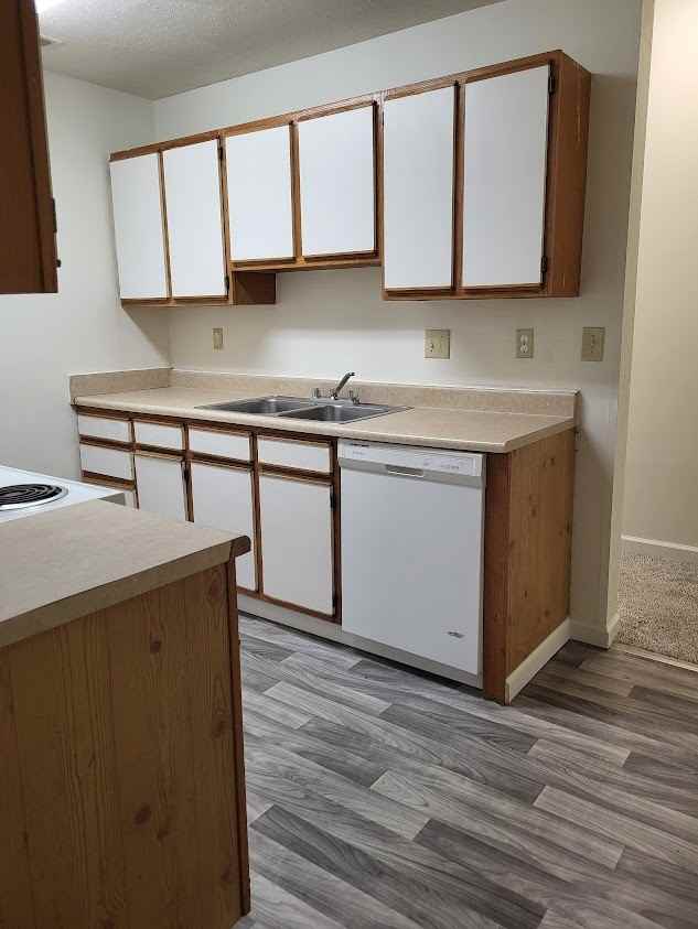 416 Sullivan Avenue - Photo 5 of 21