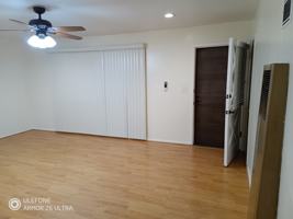 featured image of 4256 Walnut St