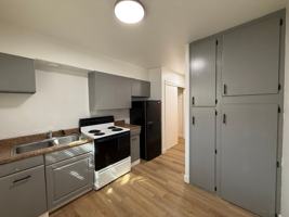 featured image of 1218 W 10th Ave