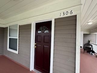 1306 E. Jackson St. - Photo 5 of 10