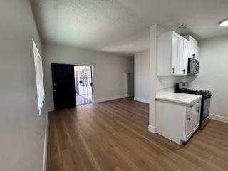 1115 Fedora St. - Photo 2 of 11