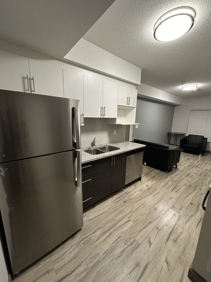 258A 258a Sunview St #1210