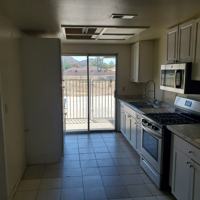 featured image of 962 Monarch St