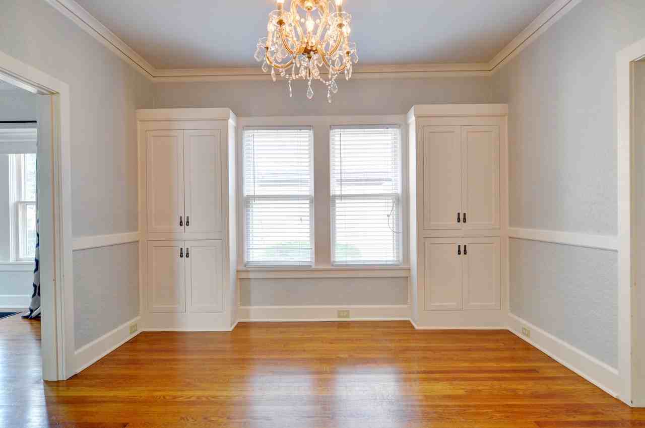 2517 Wabash Ave - Photo 6 of 31