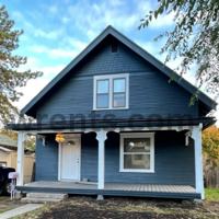 featured image of 1703 E 9th Ave