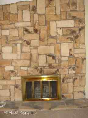 5605 Jenny Ct - Photo 3 of 15