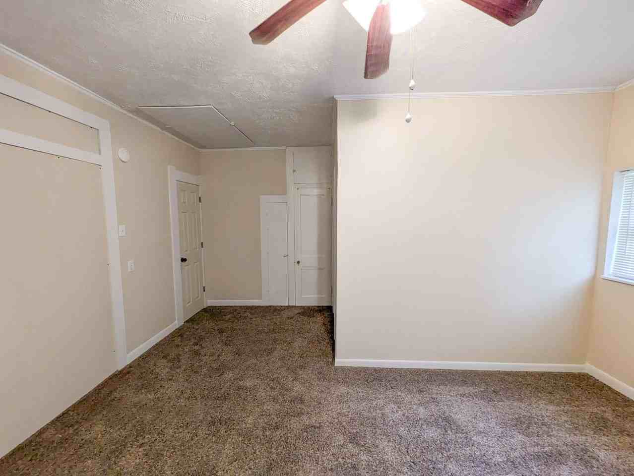 458 Belvedere Dr - Photo 6 of 16