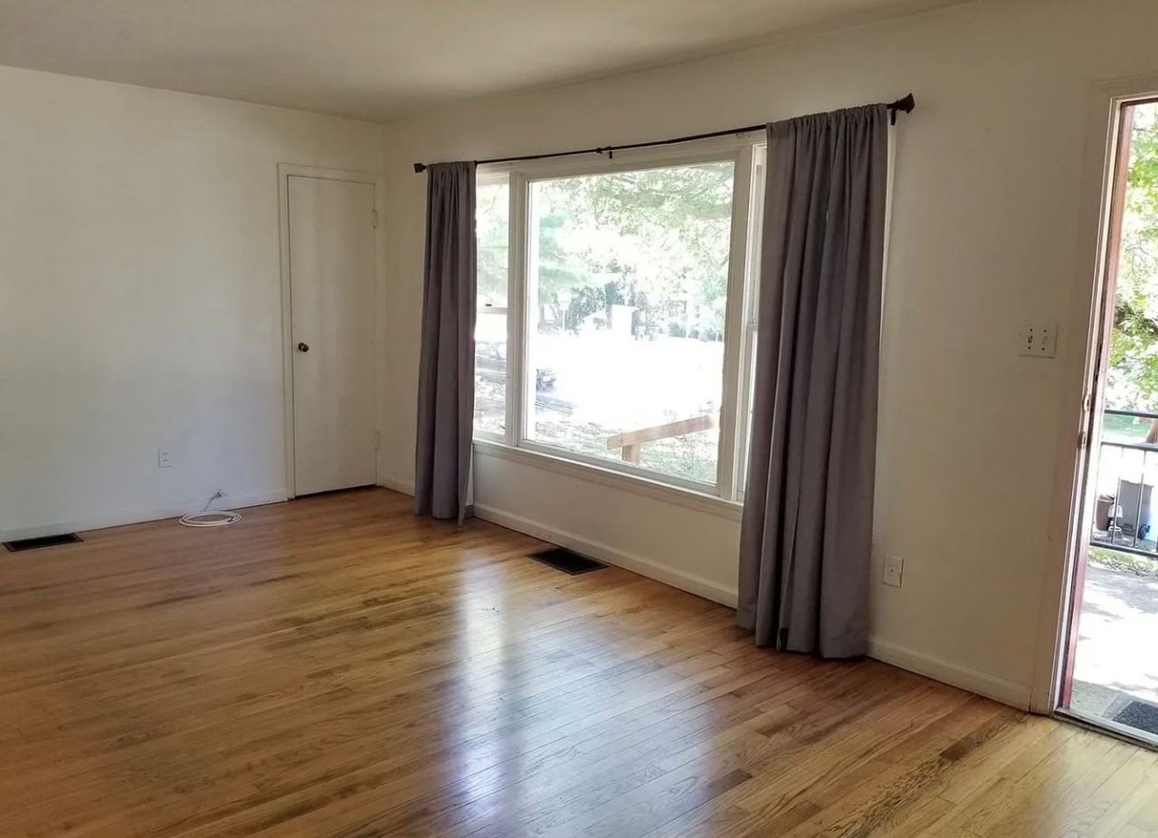 517 S Mitchell St - Photo 3 of 20