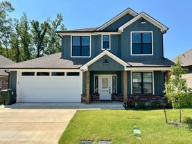 3076 Royal Garden Rd - Photo 1 of 1