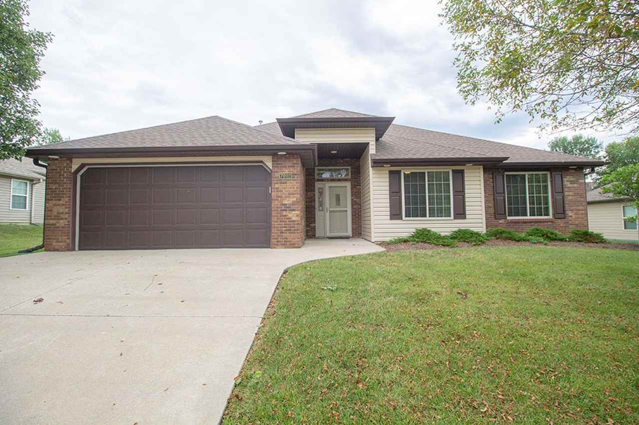 7002 Madison Creek Dr