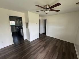 1716 32nd Pl N - Photo 1 of 1