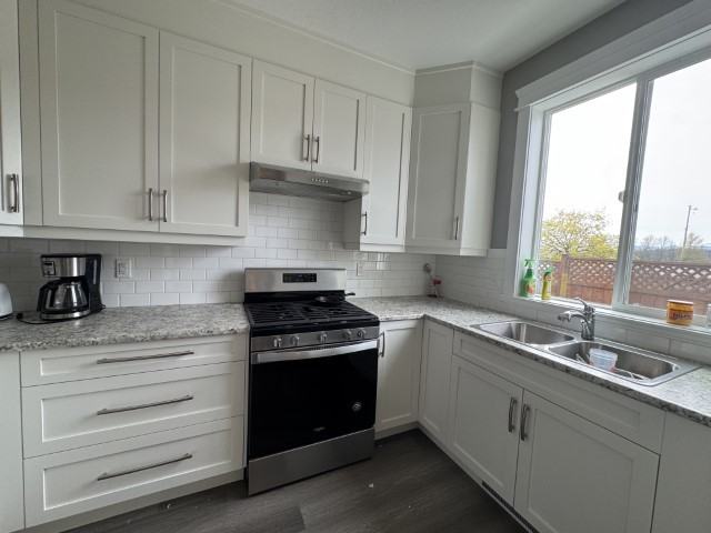 593 Fifth St #1 - Photo 7 of 25