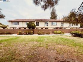 2253 Kalenda Cmn - Photo 1 of 1