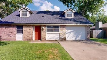 featured image of 1002 Hardwood Ln