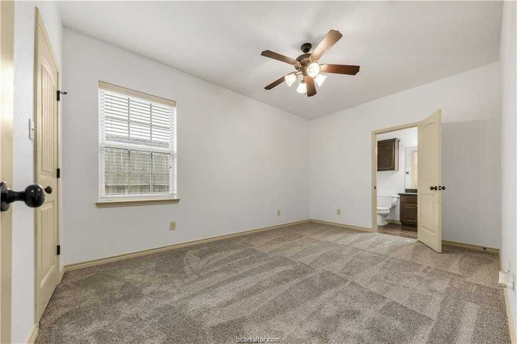 4327 Commando Trl - Photo 6 of 23