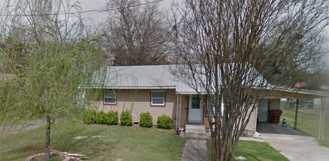 805 W 3rd St - Photo 1 of 1