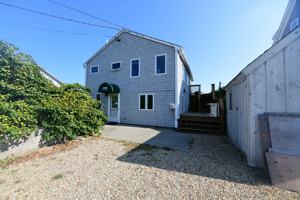 featured image of 239 Phillips Road unit: Winter