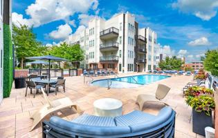 featured image of 1225 S Church St