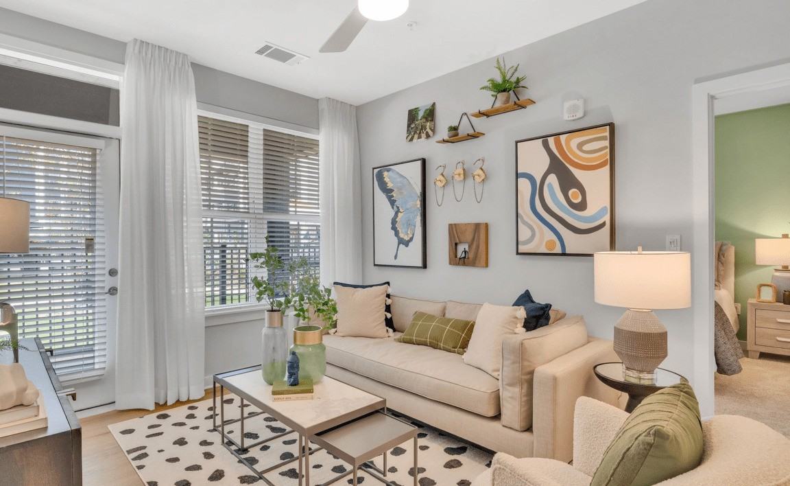 MAA Vale - Photo 3 of 50