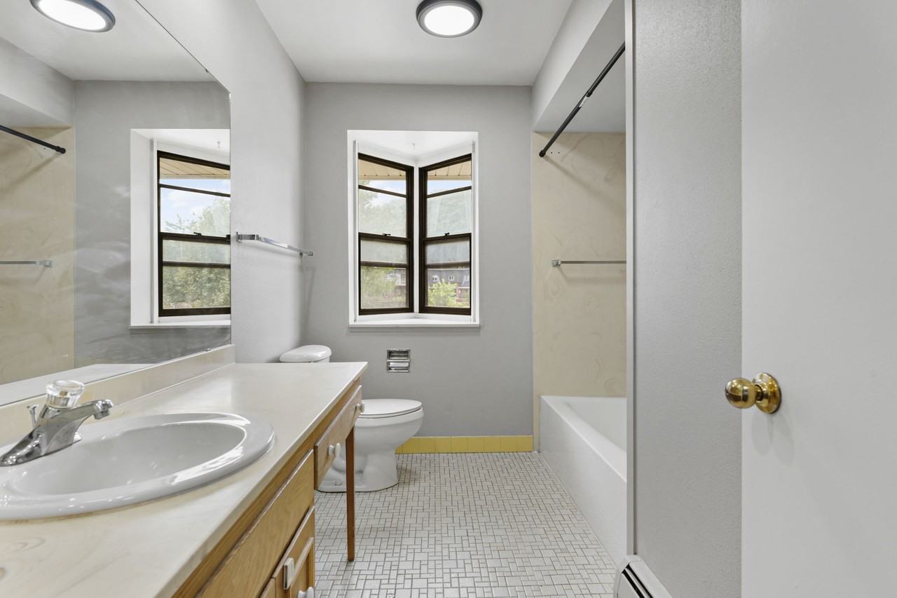 Whitcomb Drive - Photo 4 of 23