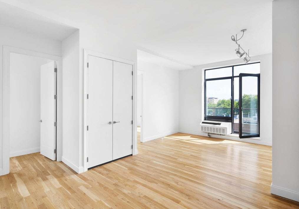 335 Carroll - Photo 3 of 50