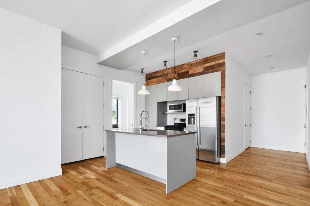 335 Carroll - Photo 4 of 50